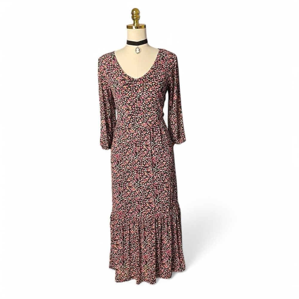 Floral V-Neck Maxi Dress